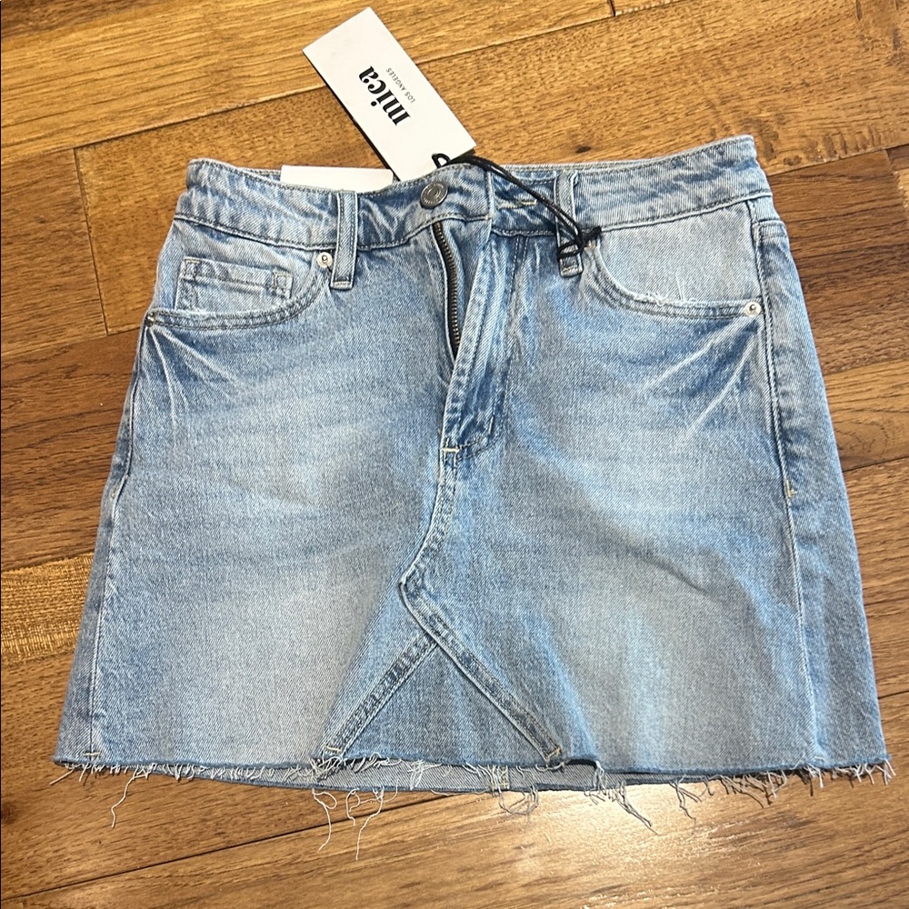 Chic Light Blue Denim Mini Skirt
